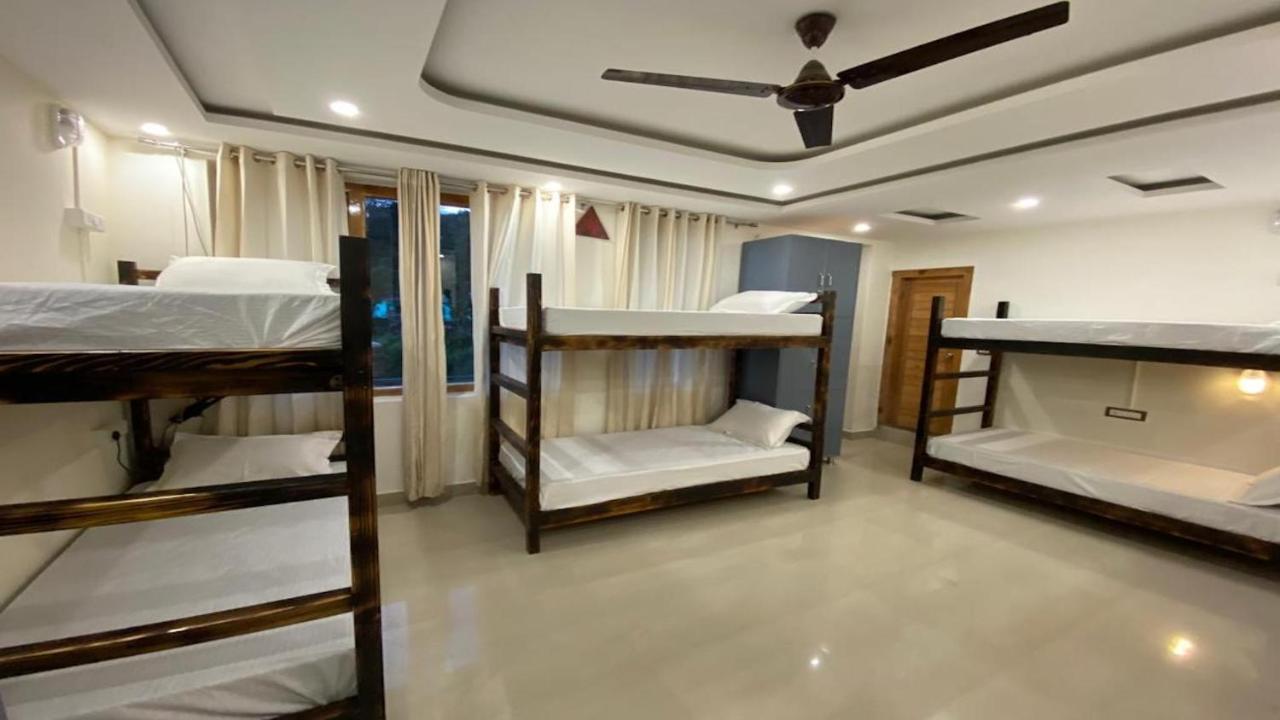 Auberge de jeunesse Madpackers Mcleodganj à Dharamshala Extérieur photo